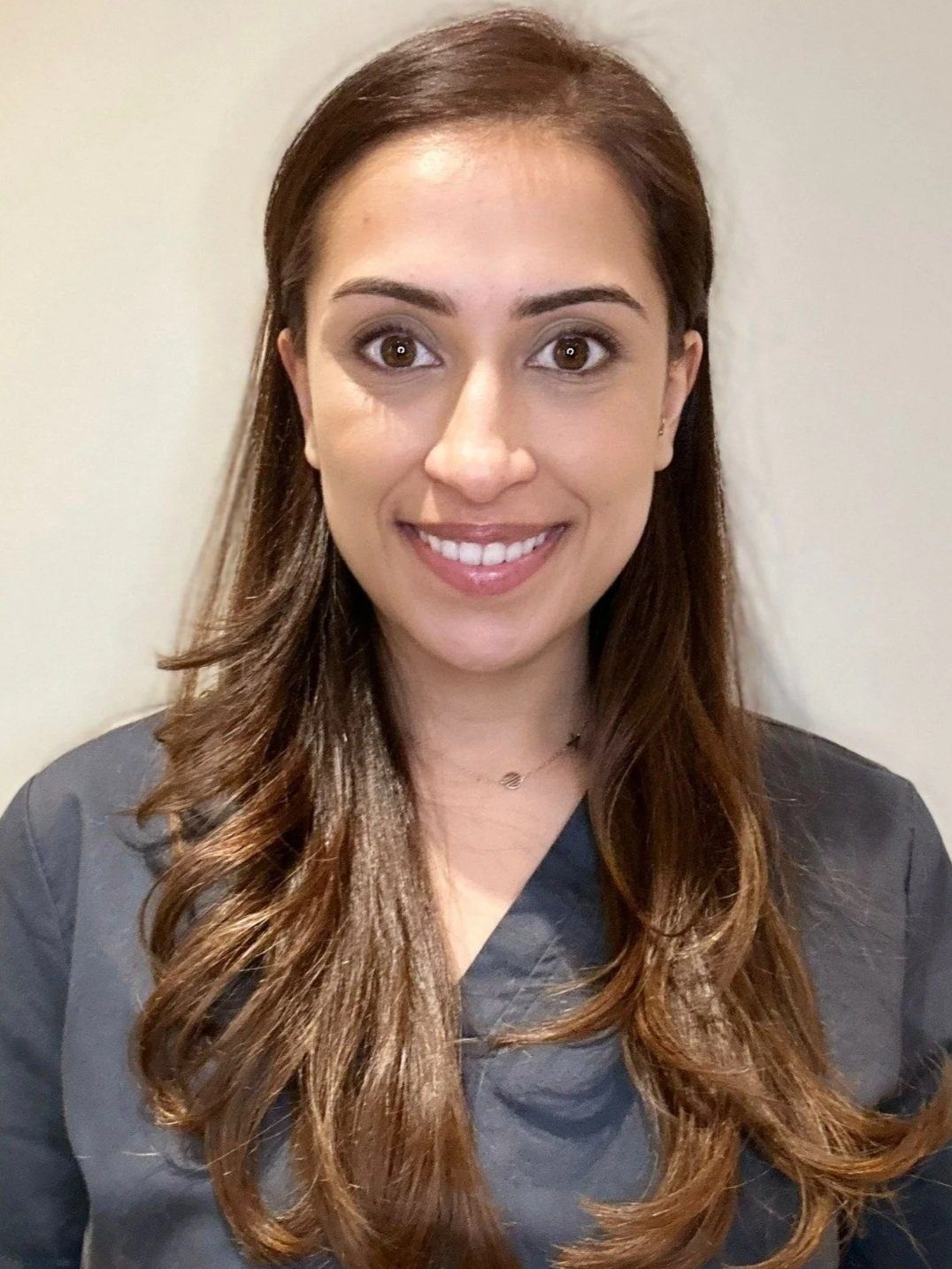 Dr Shani Mehta, Associate Dentist at Campos Dental Edgware
